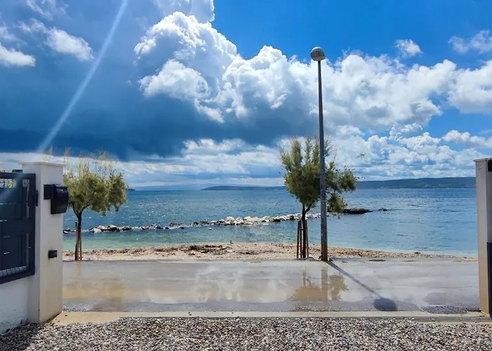 Beachfront Sol&mar With Heated Pool And Jacuzzi ヴィラ *